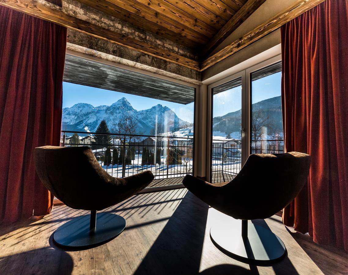 Alpendomizil Zugspitze Lermoos Zimmer foto